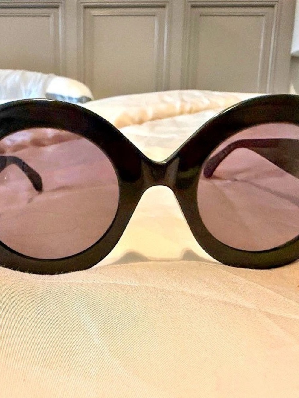 Alaïa Oval Studded Sunglasses Black Sunglasses